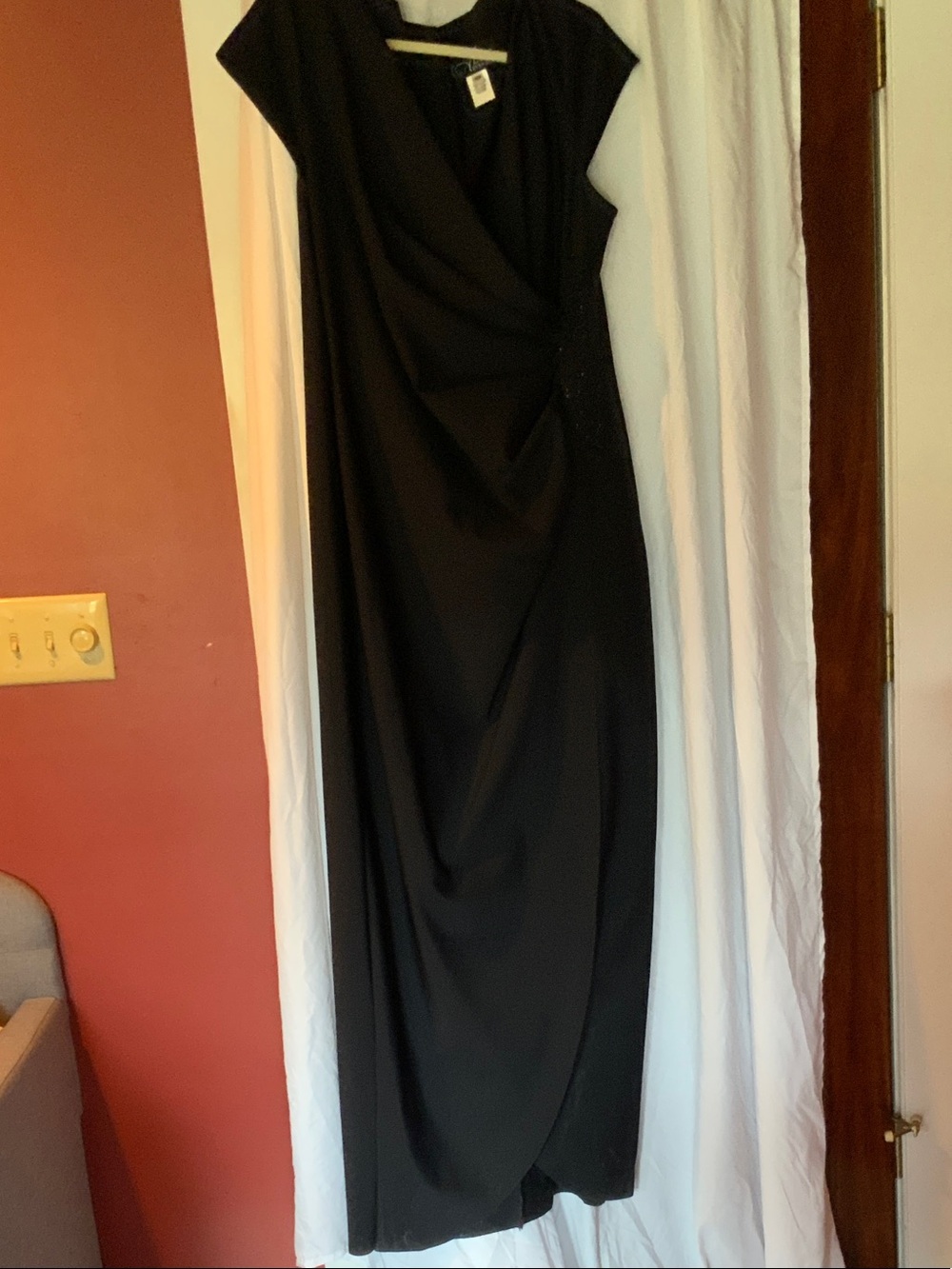 Alex Evenings Black Draped Cap-Sleeve Evening Gown
